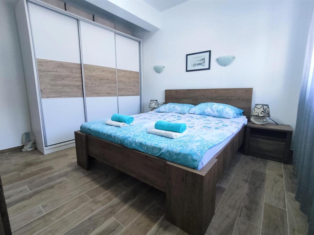Sunny Attic Apartment With Balcony & Modern City Apartment With Outdoor Area, No Balcony Trogir Zewnętrze zdjęcie