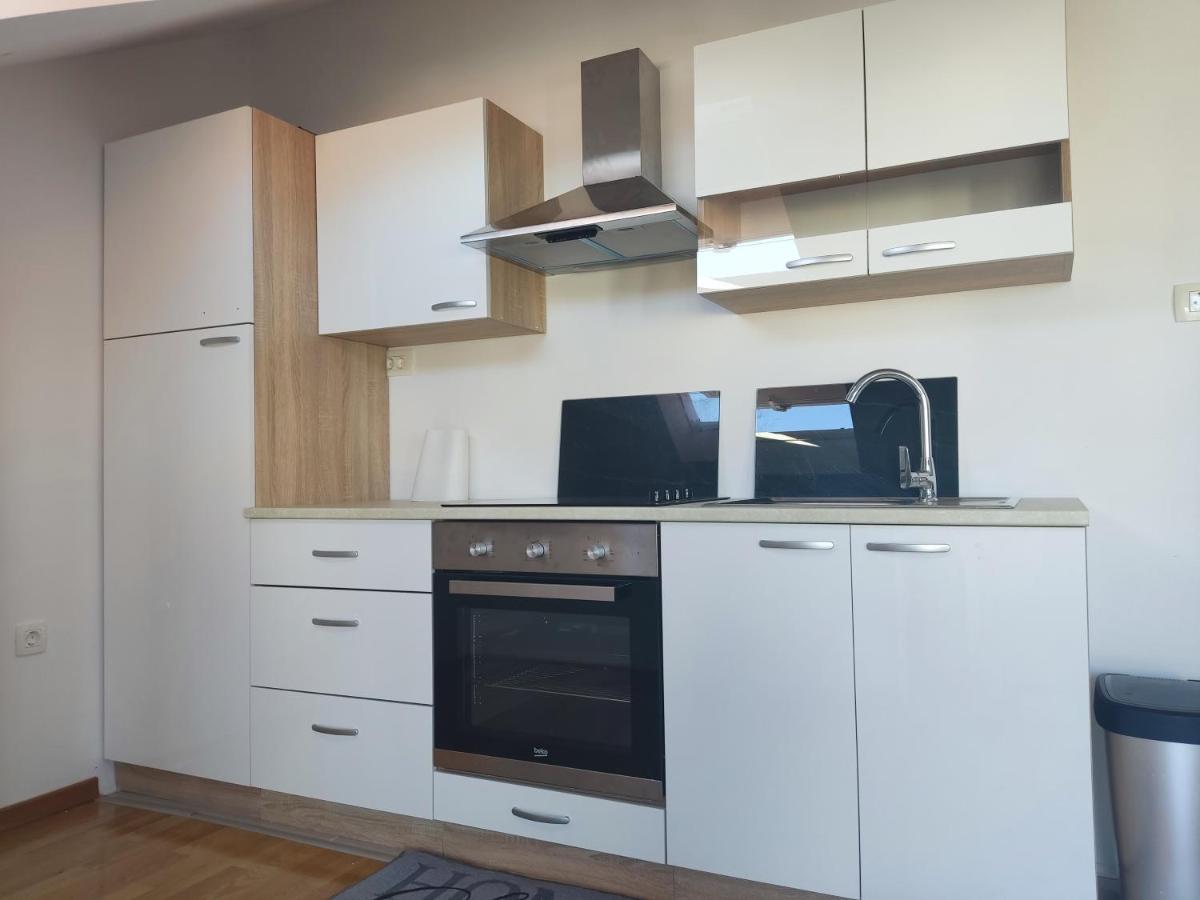 Sunny Attic Apartment With Balcony & Modern City Apartment With Outdoor Area, No Balcony Trogir Zewnętrze zdjęcie
