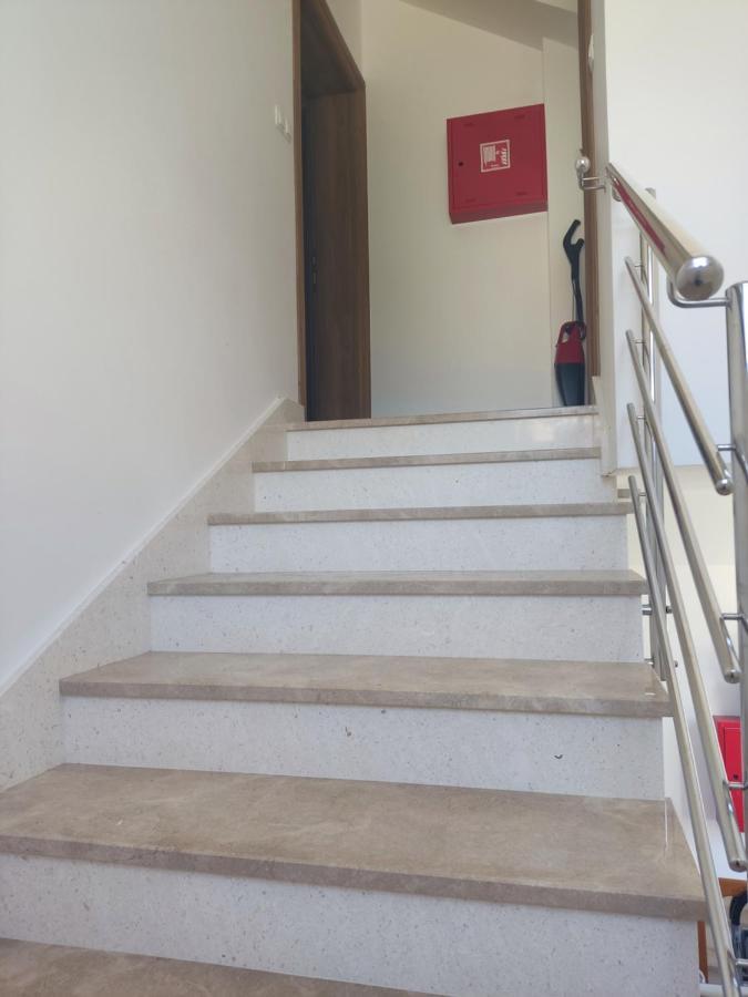 Sunny Attic Apartment With Balcony & Modern City Apartment With Outdoor Area, No Balcony Trogir Zewnętrze zdjęcie