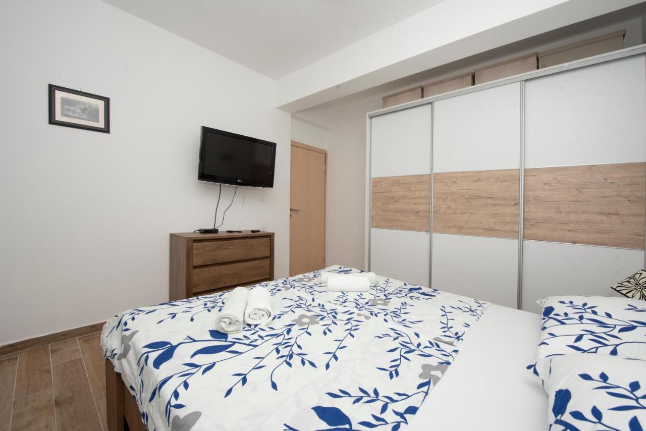 Sunny Attic Apartment With Balcony & Modern City Apartment With Outdoor Area, No Balcony Trogir Zewnętrze zdjęcie